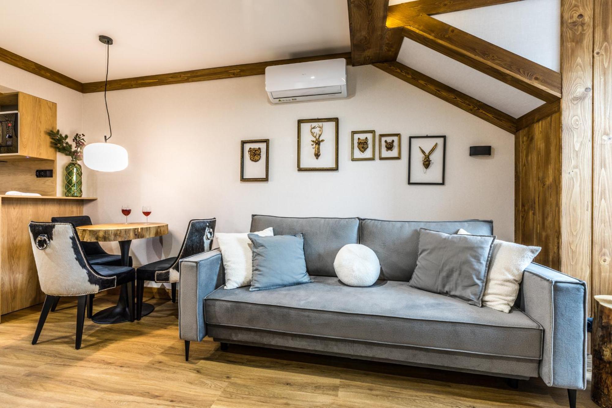 Studio Apartment